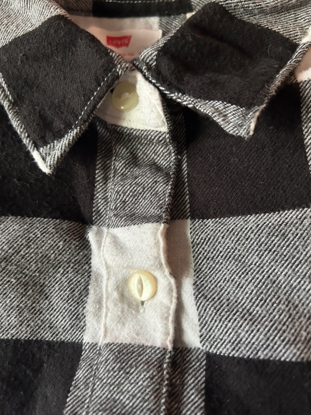 Levi's Black and White Plaid Button-Up Shirt. Softly worn. Size L